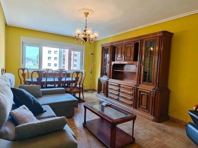 Piso en venta en Oviedo, Milán Pumarín