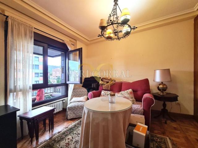 Piso en venta en Oviedo, Parque San Francisco Uría. Piso con terraza en el centro de Oviedo. Pisos.