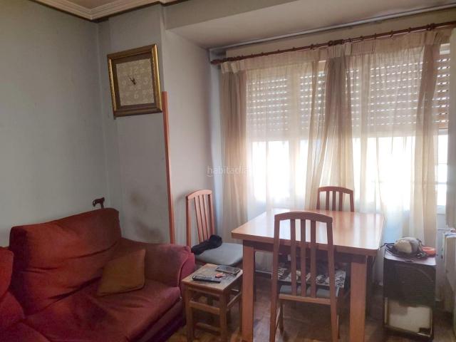 Piso en venta en Oviedo, Santo Domingo El Campillín. VIVIENDA PARA REFORMAR EN PADRE SUAREZ TRES DORMITORIOS CON TRASTERO. Pisos.