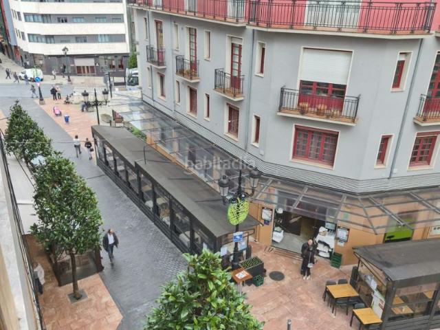 Piso en venta en Oviedo, Salesas Foncalada Campoamor. BOULEVAR DE LA SIDRA. Pisos.