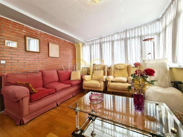 Piso en venta en Oviedo, Salesas Foncalada Campoamor. Magnífico piso de tres dormitorios en el centro con terraza. Pisos.