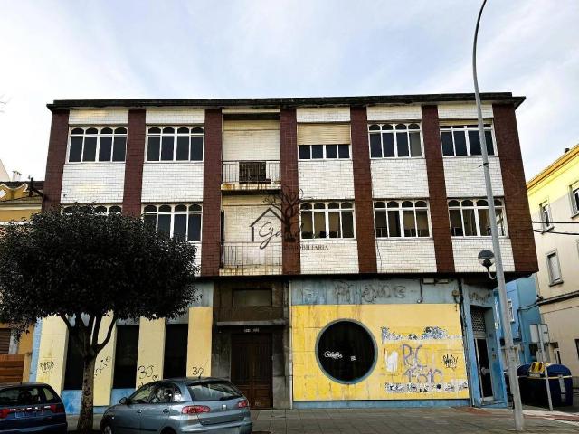 Piso en Venta en O Feal Xubia