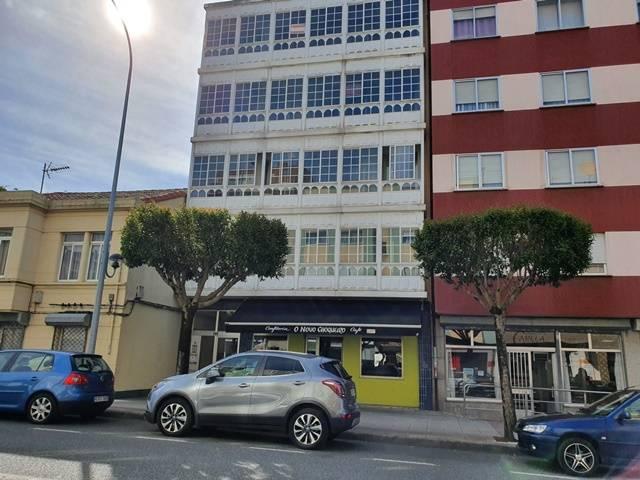 Piso en Venta en O Feal Xubia