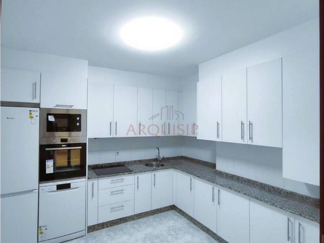 Piso en Venta en O Milladoiro