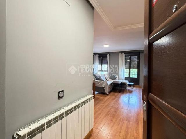 Piso en venta en Ocaña, Centro. Piso en venta en Ocaña. Pisos.