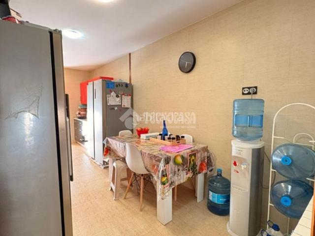 Piso en venta en Ocaña, Entrada Gasolineras. Piso en venta en Ocaña. Pisos.