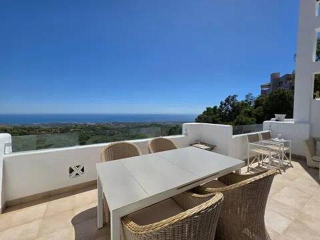 Piso en Venta en Ojén
