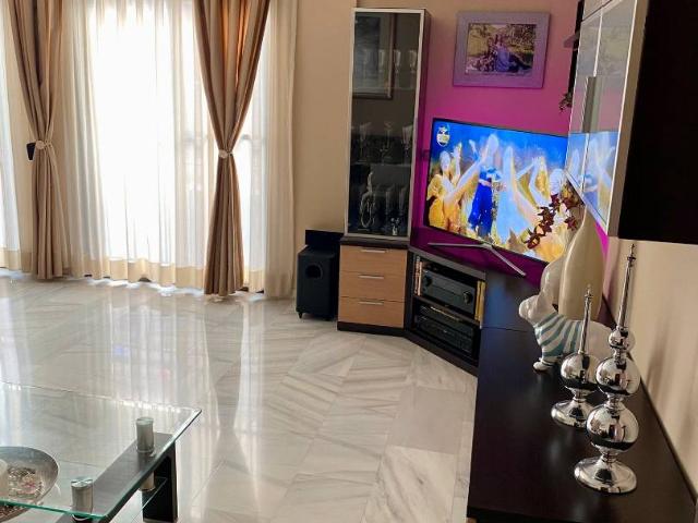 Piso en Venta en Ojén