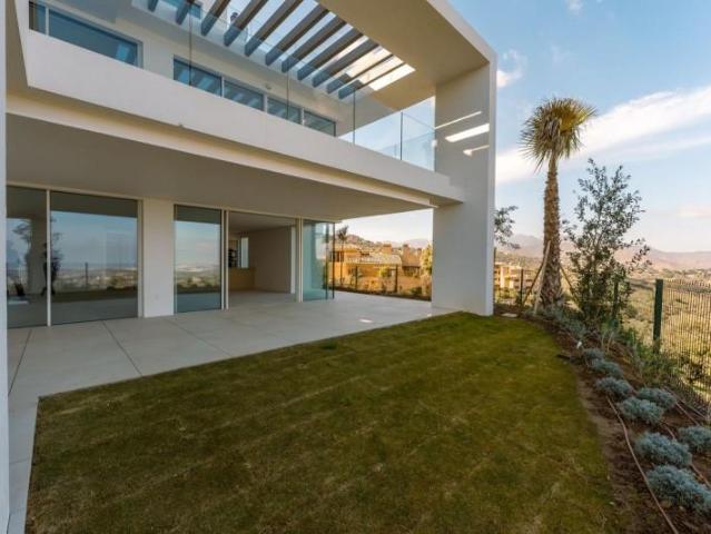 Piso en venta en Ojén, Ojén