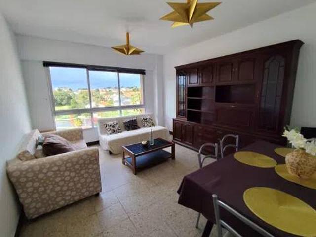 Piso en Venta en Oleiros