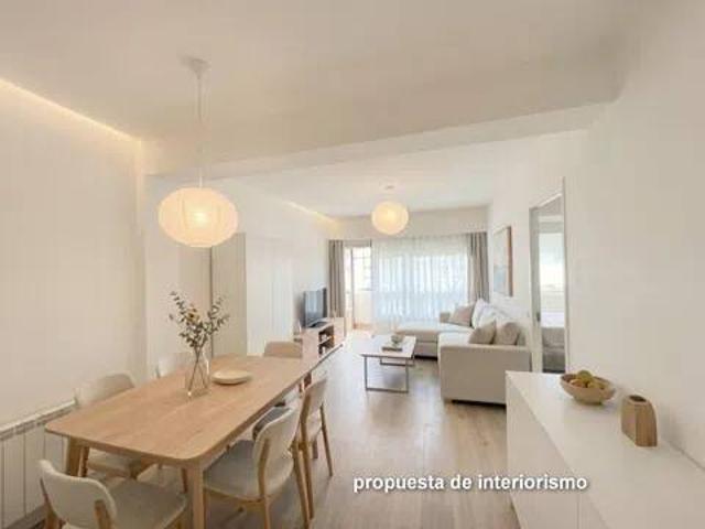 Piso en Venta en Oleiros