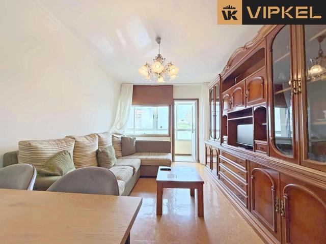 Piso en venta en Oleiros La Coruña