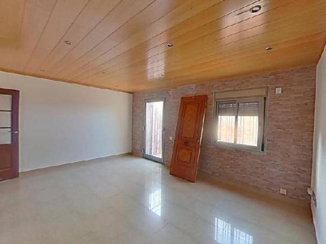 Piso en Venta en Olesa de Montserrat
