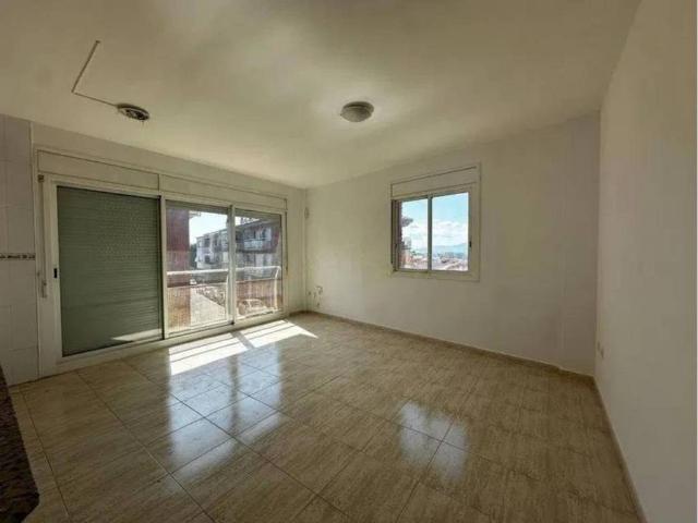 Piso en Venta en Olesa de Montserrat