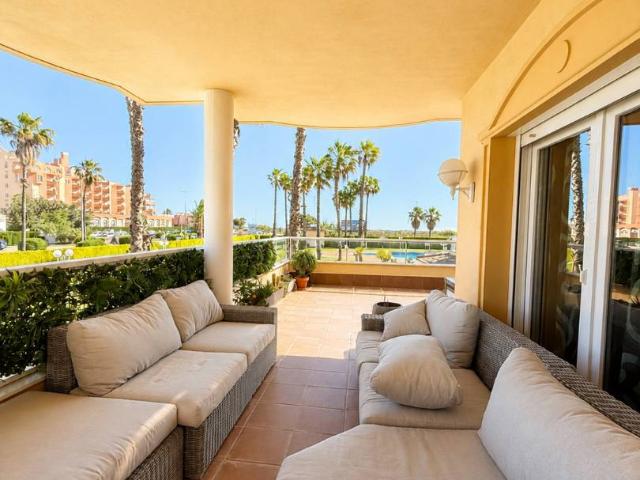 Piso en Venta en Oliva Nova