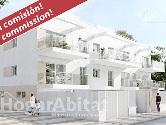 Piso en venta en Oliva, Oliva Playa. JUNTO A LA PLAYA! EN RESIDENCIAL CON GARAJE, ASCENSOR, PISCINA Y TRASTERO. Pisos.