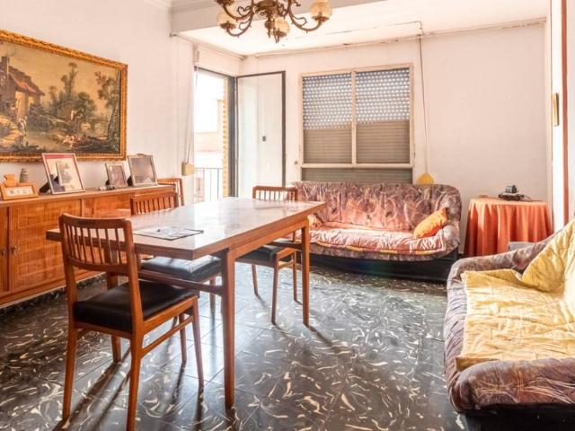 Piso en Venta en Oliva pueblo
