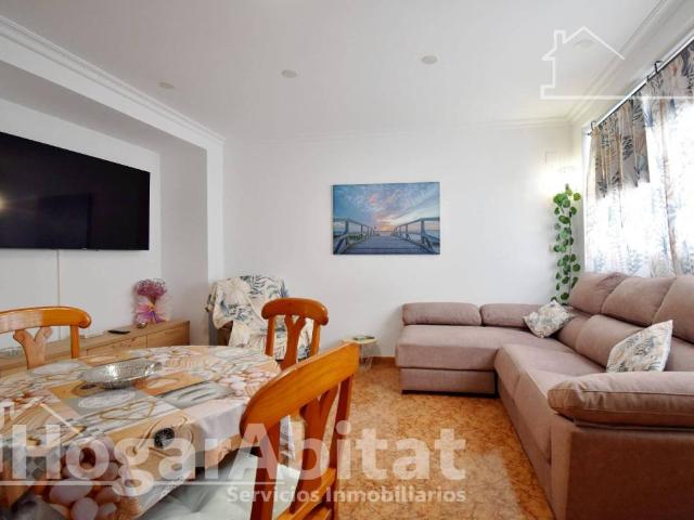 Piso en Venta en Oliva