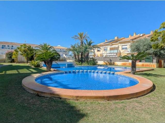 Piso en Venta en Oliva