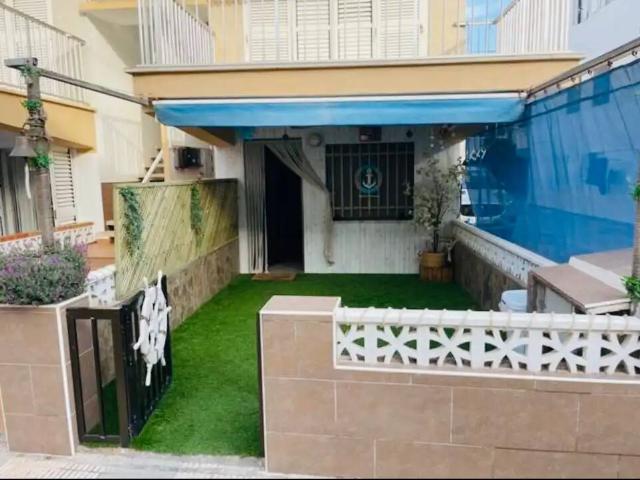 Piso en Venta en Oliva