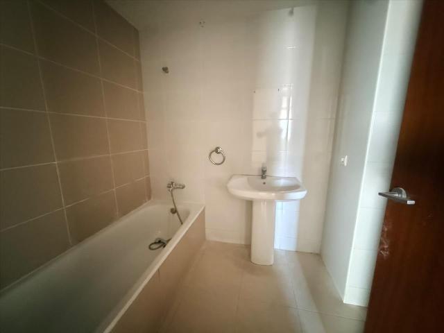 Piso en venta en Olot, Girona en Calle Notari Miquel Març