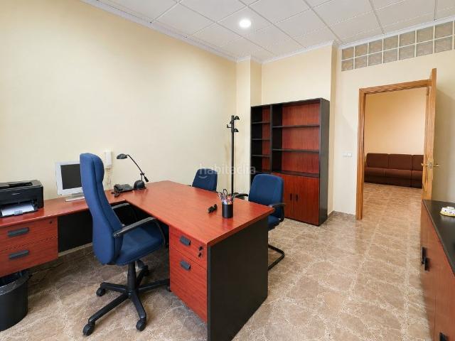 Piso en venta en Olleria l´. Amplia vivienda con entrada independiente en LOlleria. Versatilidad, amplitud y una ubicación excelente. Pisos Olleria.