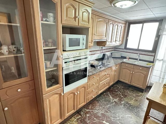 Piso en venta en Ontinyent, Centro. PISO A LA VENTA EN EXCLUSIVA ONTINYENT. Pisos.