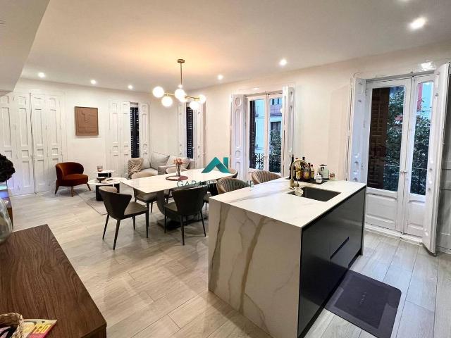 Piso en Venta en Opañel
