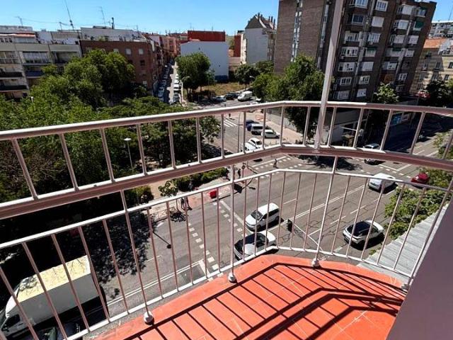 Piso en Venta en Opañel