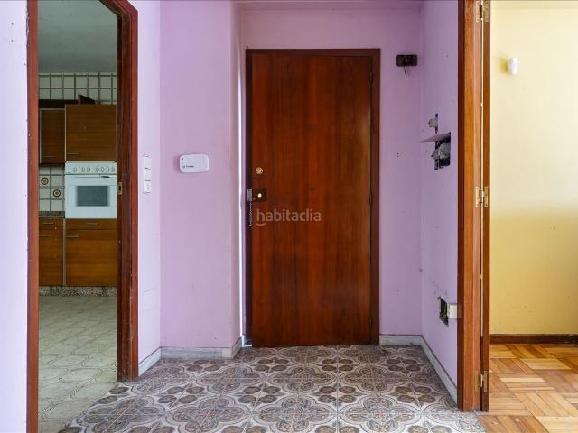 Piso en venta en Ordes. Piso de 138 m² con 4 dormitorios a la venta en Ordes, A Coruña. Pisos.