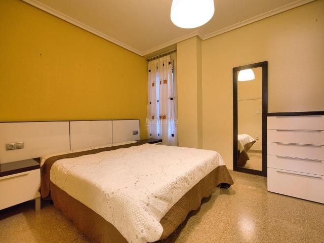 Piso en venta en Orihuela, Orihuela Ciudad. TU PRIMER HOGAR O INVERSIÓN PERFECTA! PISO DE 3 DORMITORIO MUY LUMINOSO EN REYES CATÓLICOS. Pisos.
