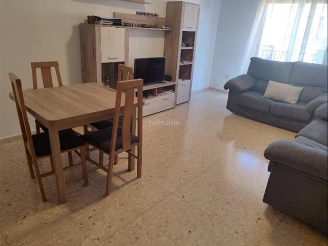 Piso en venta en Orihuela, Orihuela Ciudad. !CDATAPISO DE 125 m, 4 habit. 2 baños y balcón EN EL CENTRO DE ORIHUELA. Pisos.