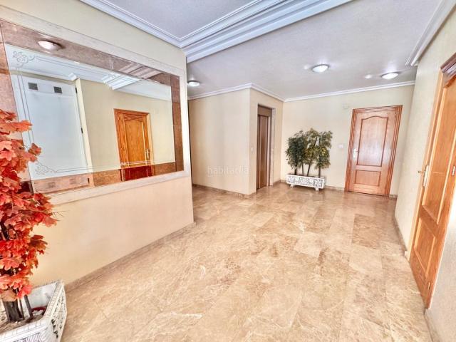 Piso en venta en Orihuela, Orihuela Ciudad. ESTUPENDA VIVIENDA EN EL PARQUE SEVERO OCHOA CON GARAJE, TRASTERO, AMUEBLADA NO LA DEJES ESCAPAR!. Pisos.