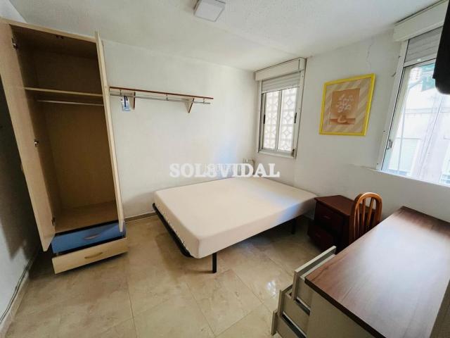 Piso en venta en Orihuela, Orihuela Ciudad. Oportunidad en Orihuela! Vivienda en Calle Ramón Sije. Pisos.