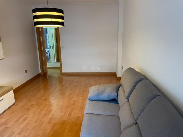 Piso en venta en Orihuela, Orihuela Ciudad. Piso en calle Valencia de Orihuela. Pisos.