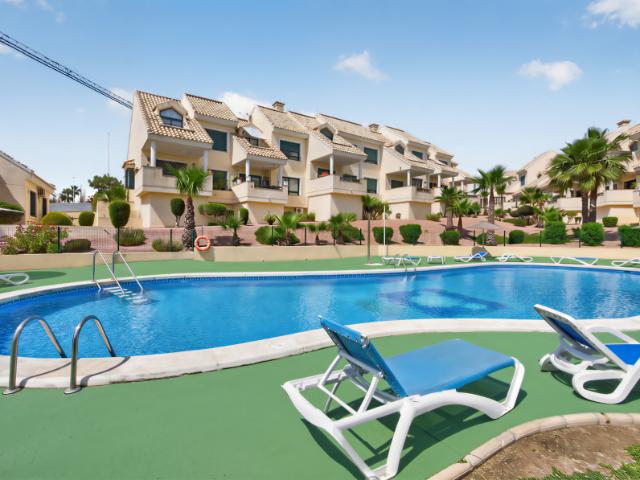 Piso en venta en Orihuela Costa, Campoamor