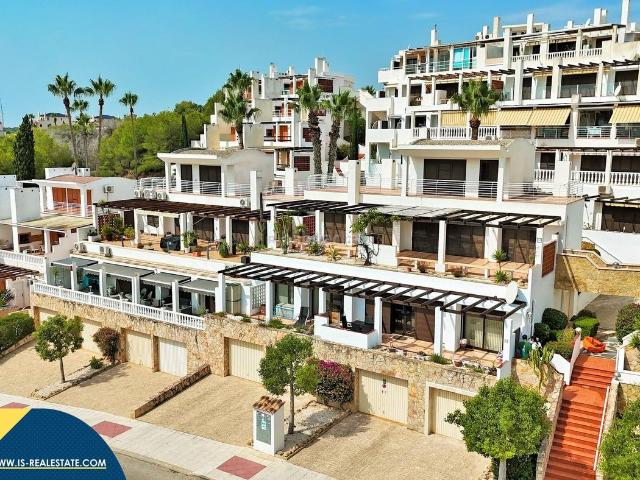 Piso en venta en Orihuela, Lomas de Campoamor Las Ramblas. Apartamento con piscina comunitaria, en la provincia de Alicante, en Orihuela Costa. 2 habitaciones 87 m² A 3,5 kilómetros del. Pisos.