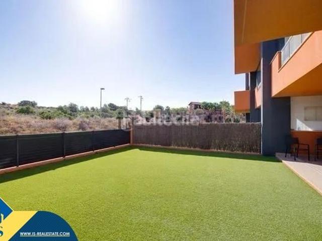 Piso en venta en Orihuela, Villamartín Las Filipinas. Apartamento con piscina comunitaria, en la provincia de Alicante, en Orihuela Costa. 2 habitaciones 112 m² A 4,5 km del mar. Pisos.
