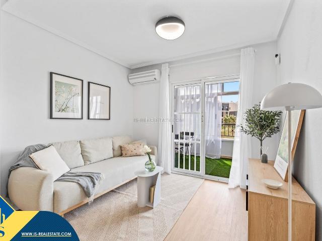 Piso en venta en Orihuela, Zeniamar Horizonte La Campana. Apartamento con piscina comunitaria, en la provincia de Alicante, en la localidad de Orihuela Costa. 2 habitaciones 69 m² A 90. Pisos.
