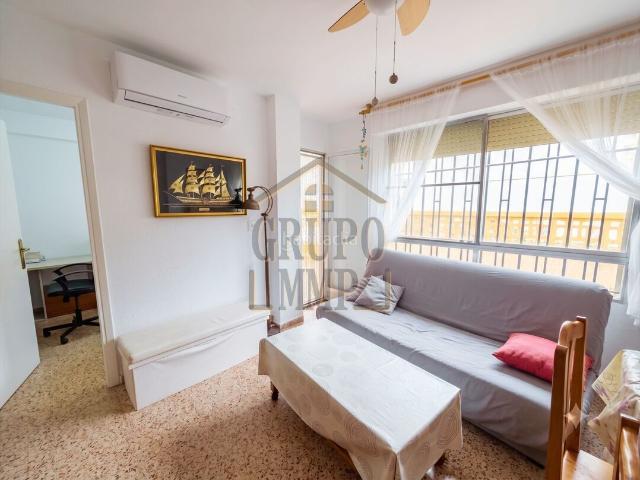 Piso en venta en Oropesa del Mar, Playa de la Concha. Tu refugio junto al mar Piso muy luminoso a escasos pasos de la playa en Oropesa. Pisos Oropesa del.