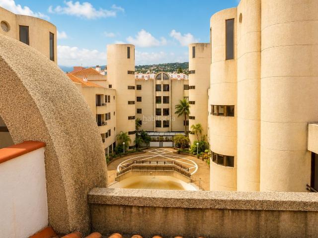 Piso en venta en Orotava La, Centro. Excelente oportunidad para vivir en una de las mejores zonas de La Orotava. Este amplio y luminoso piso se encuentra en pleno cent. Pisos Orotava.