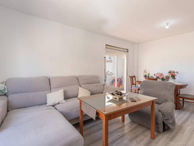 Piso en Venta en Atarfe