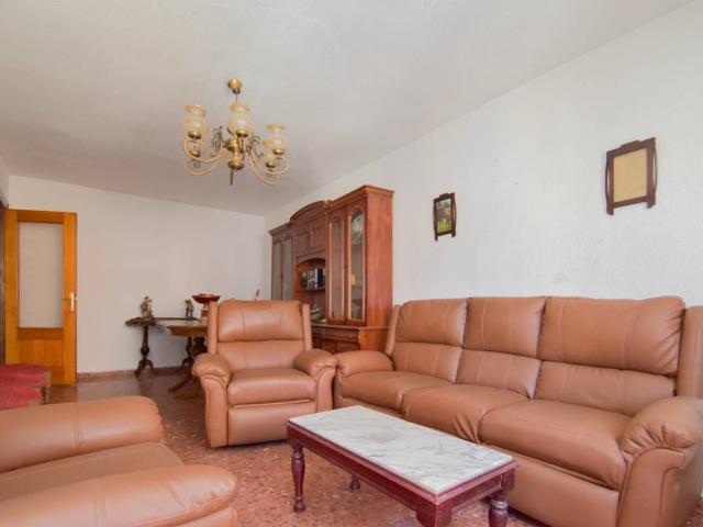 Piso en Venta en Atarfe