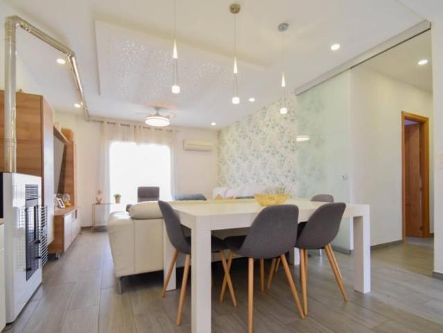 Piso en venta en Atarfe, Vega de granada zona noroeste
