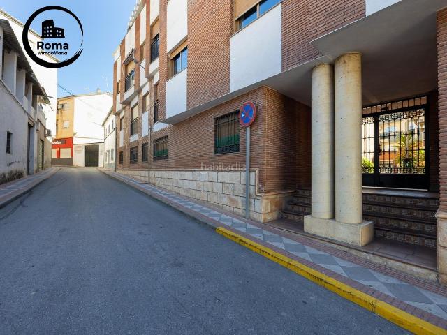 Piso en venta en Atarfe. ! FANTÁSTICA VIVIENDA EN ATARFE CON GARAJE Y TRASTERO!. Pisos.