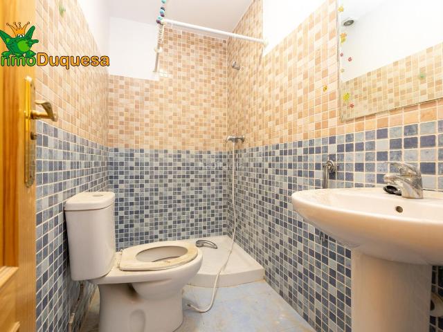 Piso en venta en Atarfe. Piso de 3 dorm. y 2 baños en el centro de Atarfe. Pisos.