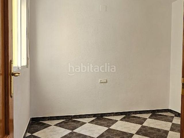 Piso en venta en Atarfe. PISO EN UNA DE LAS MEJORES ZONAS DE ATARFE. Pisos.