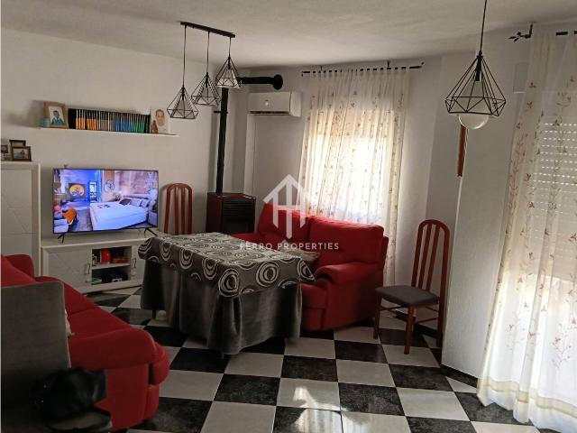 Piso en Venta en Atarfe por 120.000€