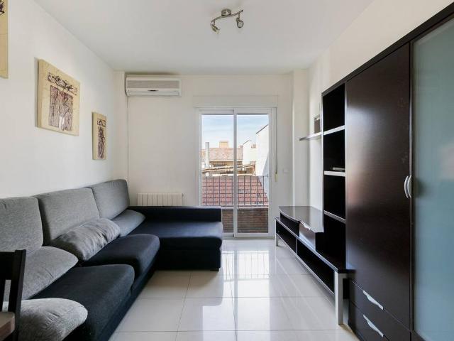 Piso en Venta en Avda. De los Ogíjares