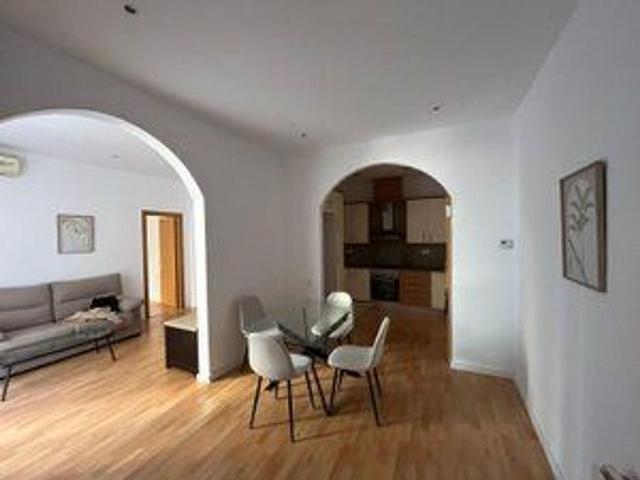 Piso en venta en avenida D'alfons XIII, Badalona, de 110 m² 4 habitaciones por 236.000
